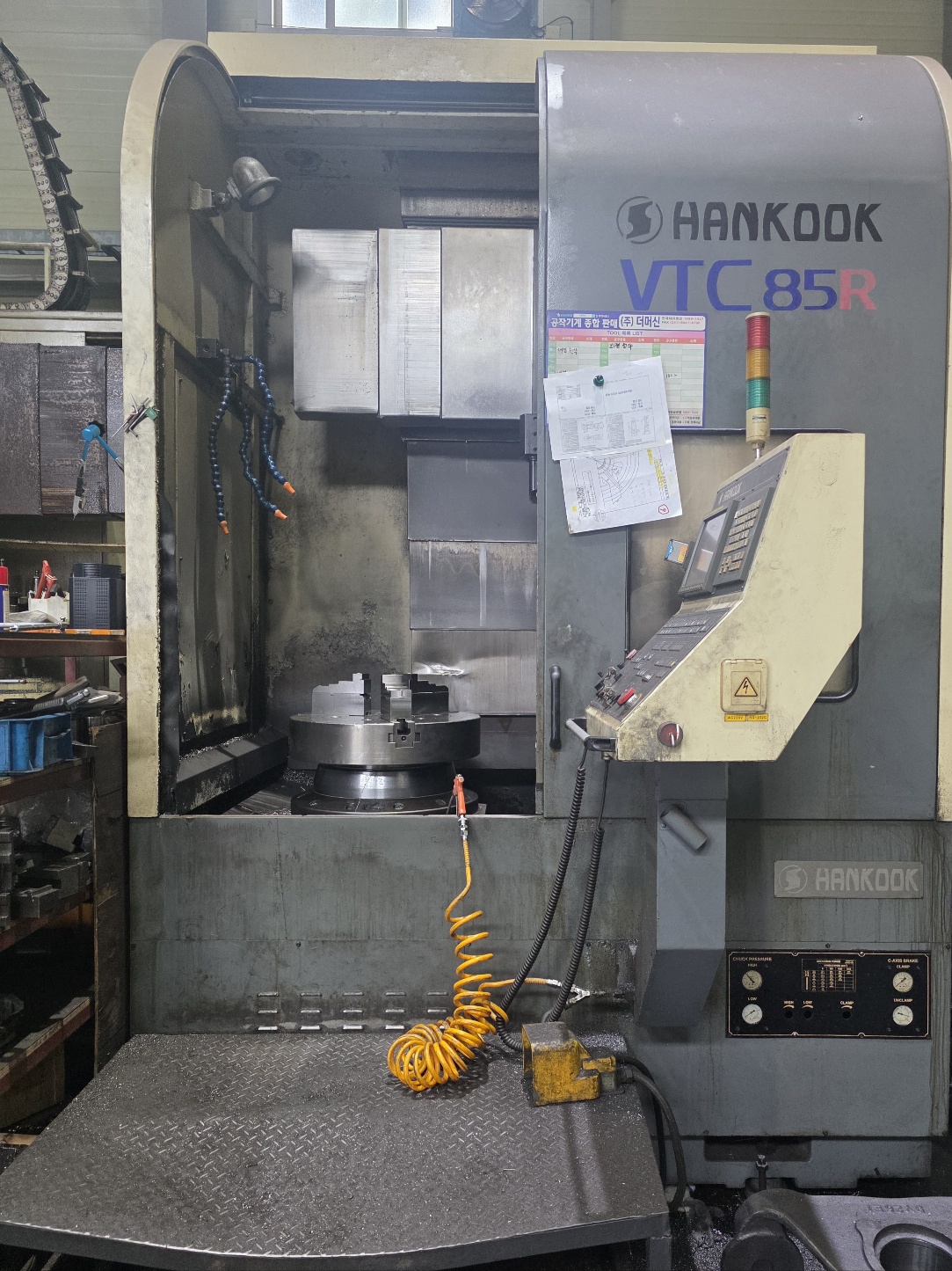 한국공작기계수직CNC선반 VTC-850R
